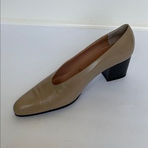 Vintage ROBERT CLERGERIE Taupe Leather Heels